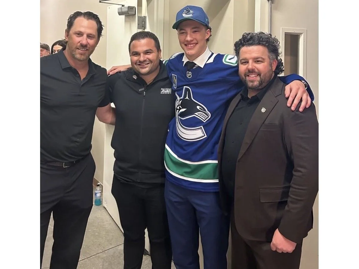 Canucks ignore convention by pairing coach Malhotra with son Caleb - Sportsnet.ca