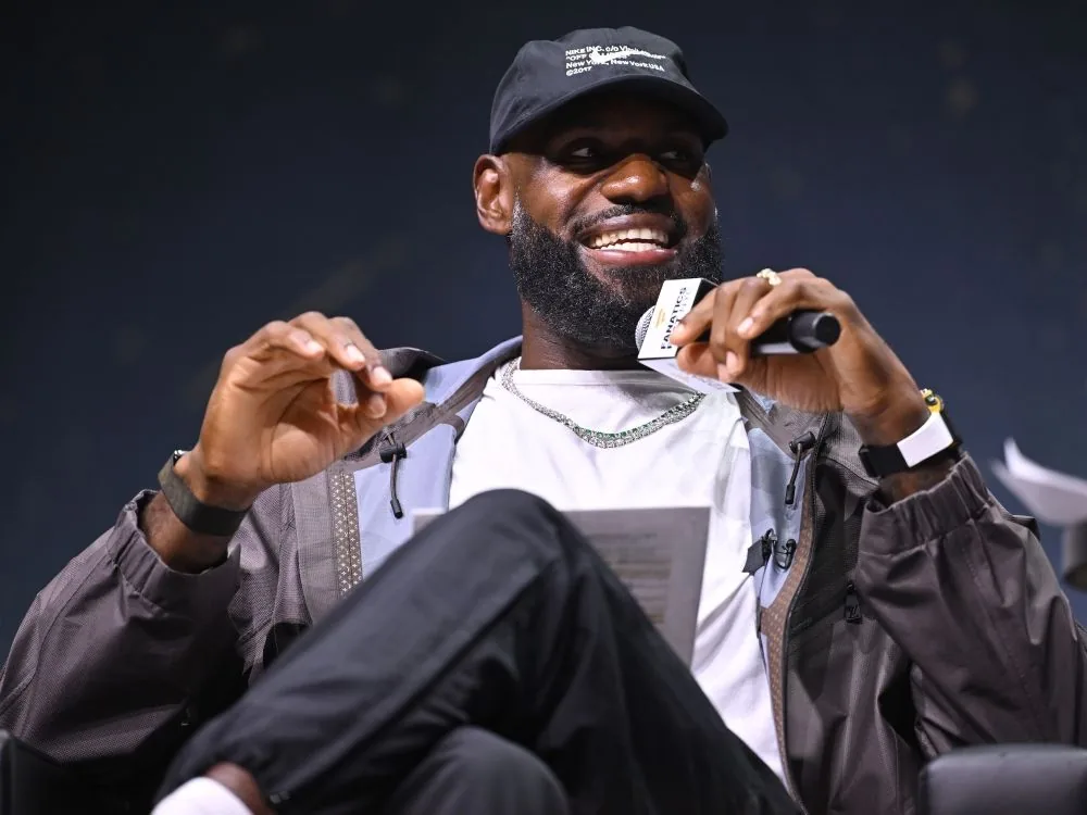 LeBron picks 76ers as 'last decision,' to sign 2-year, $8M deal