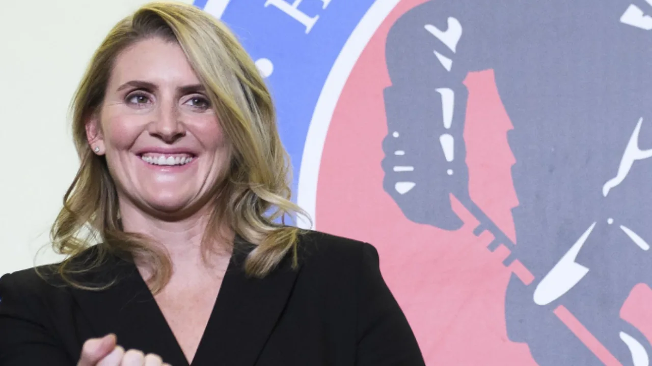 Maple Leafs fire Hayley Wickenheiser amid front office purge